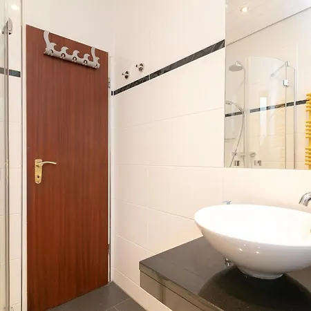 Lensterstrand Oase *