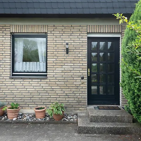 Lensterstrand Oase Tatil Evi Lenste